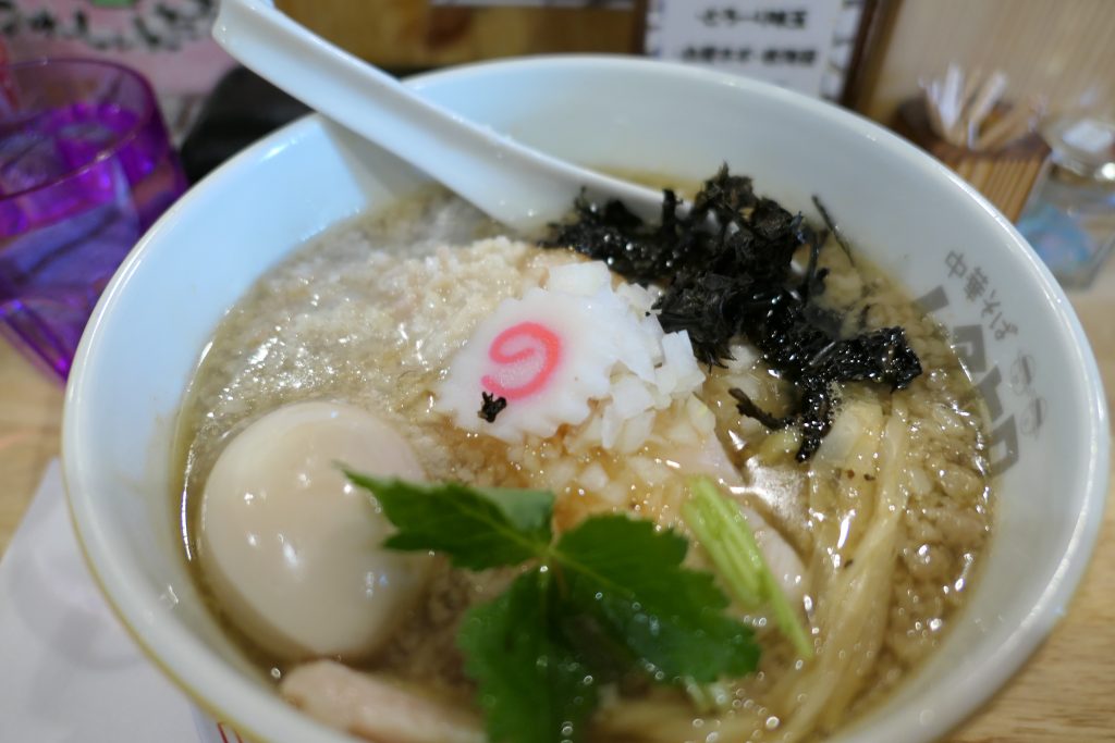 食べログにて「食べログ　ラーメン　百名店　TOKYO　２０１７」に選ばれた『中華そば　ムタヒロ　１号店』に行ってきまし